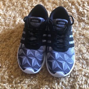 Women’s Adidas size 9 black gray sneakers running walking shoes art athletic